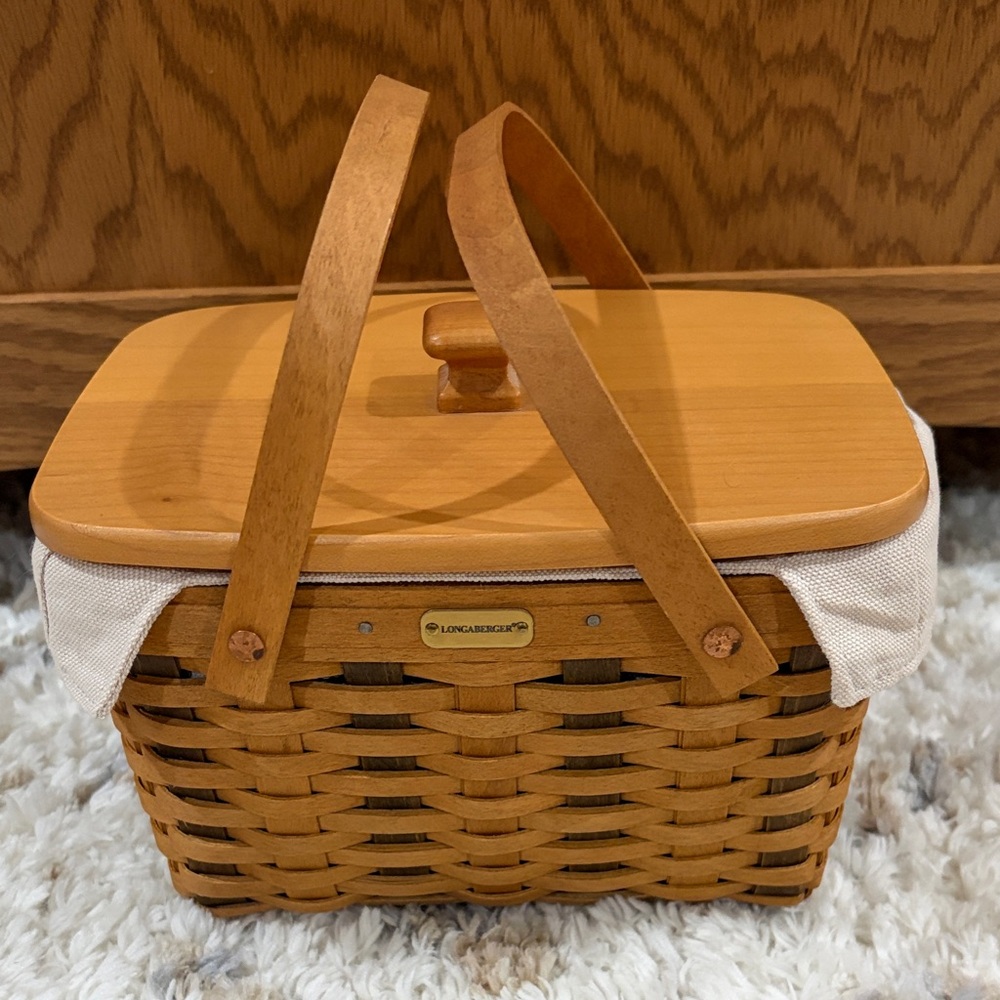 Longaberger 1997 Miniature Market Basket  with Lid and Liner